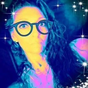 Meet your Posher, Teressa